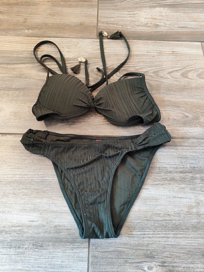 Maillot de bain deux pièces kaki Lolita Angels Taille 2 haut avec armatures