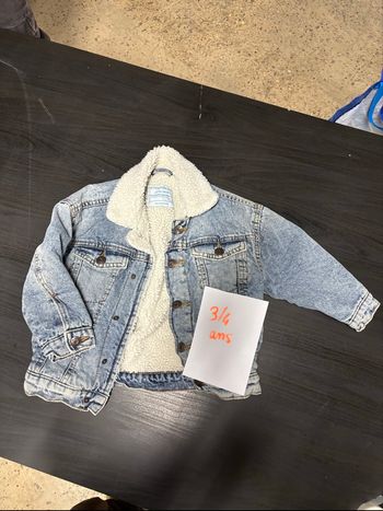 Vers jeans moumoute