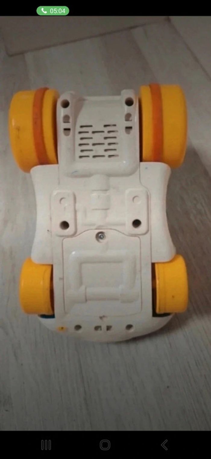 Voiture musicale vtech baby rallye - photo numéro 3