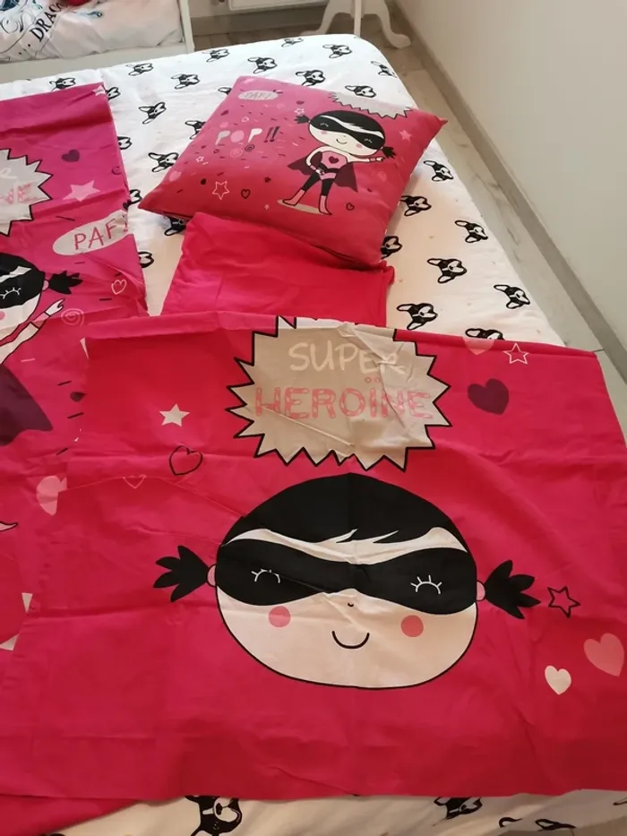 Parure de lit 5 pièces rose super Héroïne - photo numéro 2