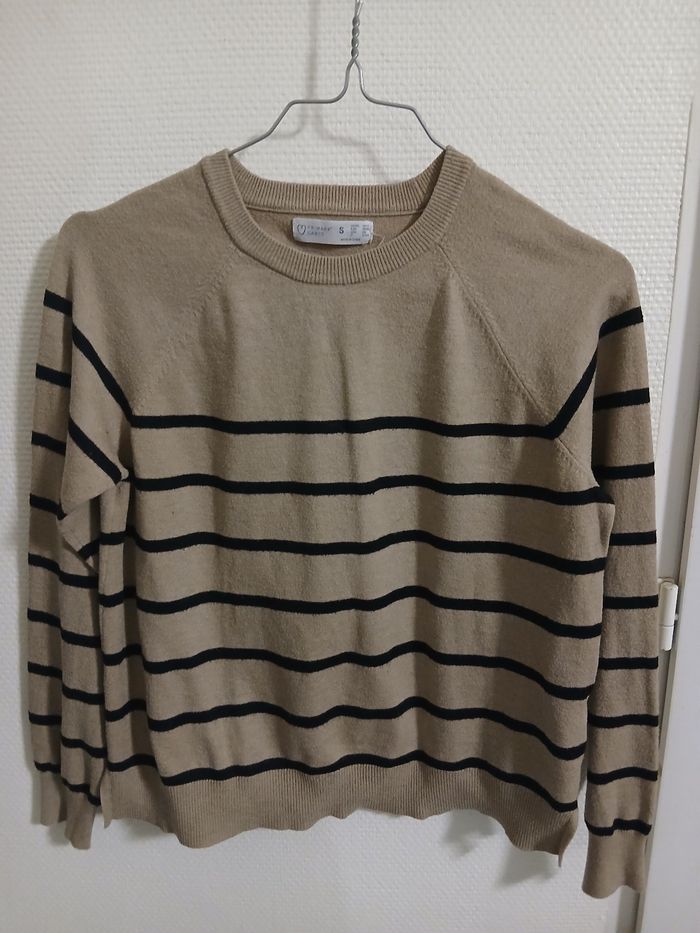 Pull femme taille 38/40 matiere polyster,viscose marque primark a rayures - photo numéro 6