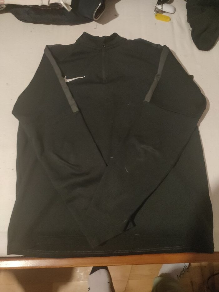 Pull Nike - photo numéro 2