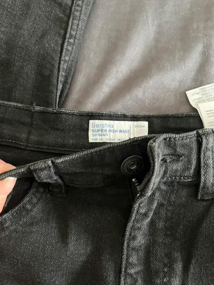Jean skinny Bershka - photo numéro 3