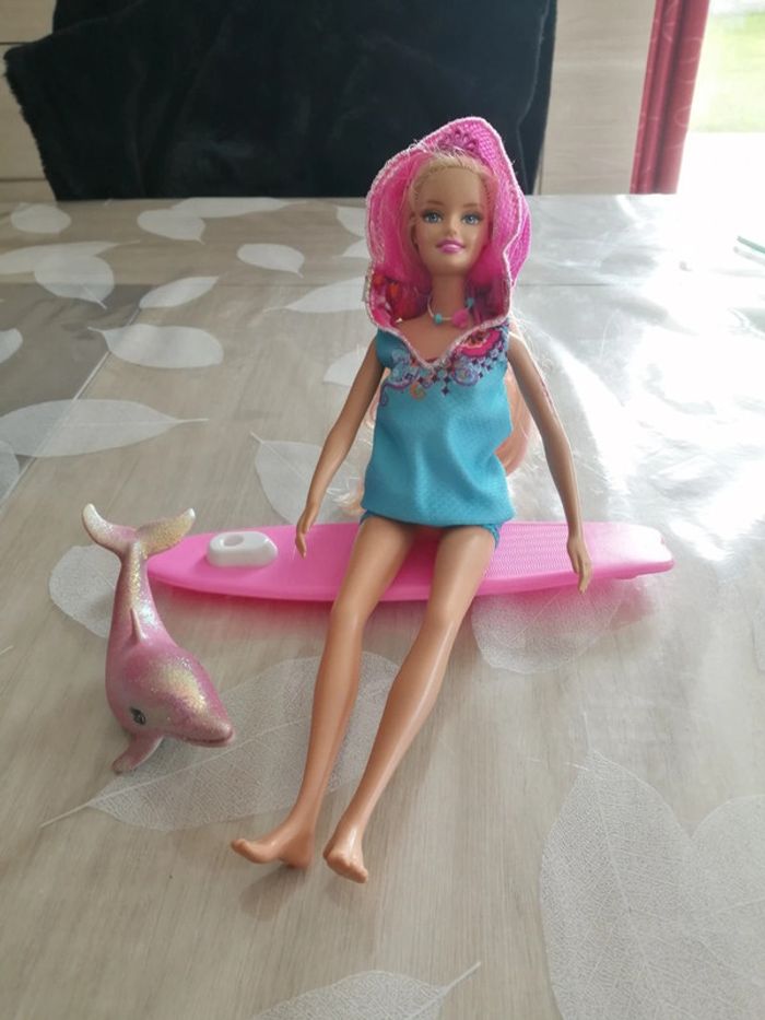 Barbie Surfeuse - photo numéro 2
