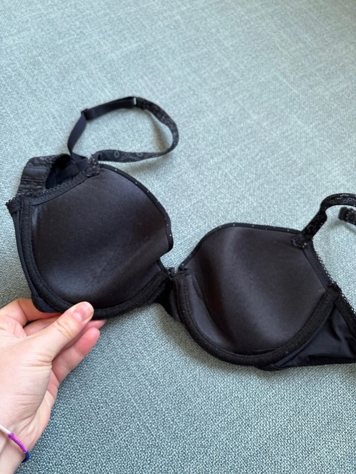 Soutien gorge noir - photo numéro 6