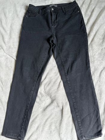 Jeans slim taille 42