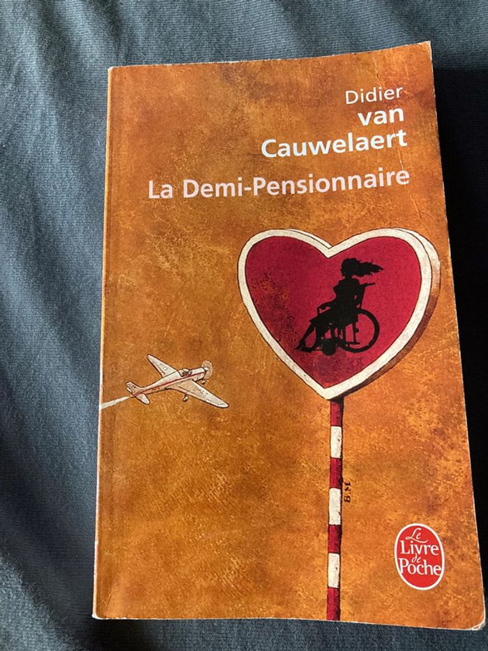 Van cauwelaert : la demi pensionnaire