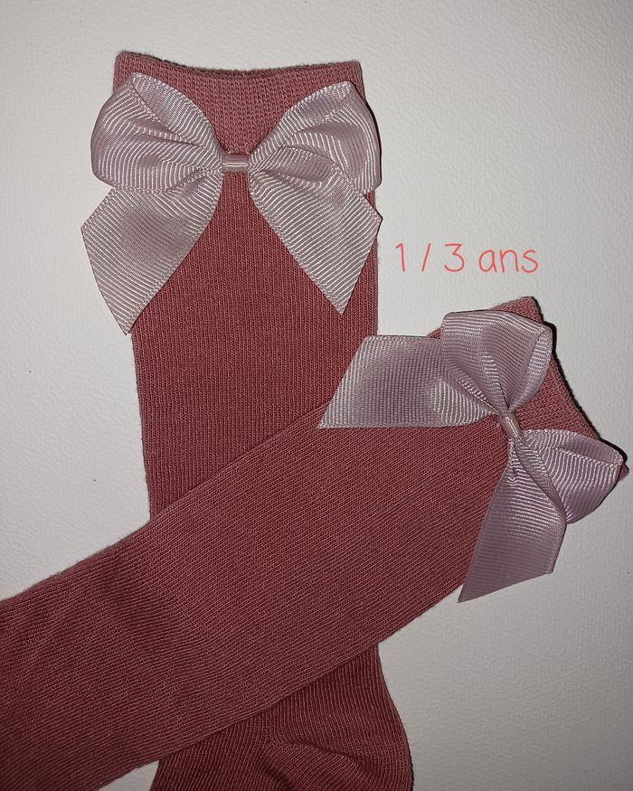 Chaussettes rose taille 1 à 3 ans