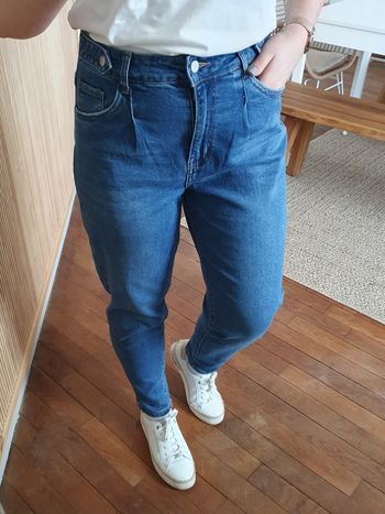 Jean mom Istanbul bleu moyen Taille 36 (taille grand)