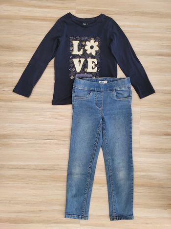 Jeans et t-shirt manches longues, fille 6 ans, marque Gémo. 