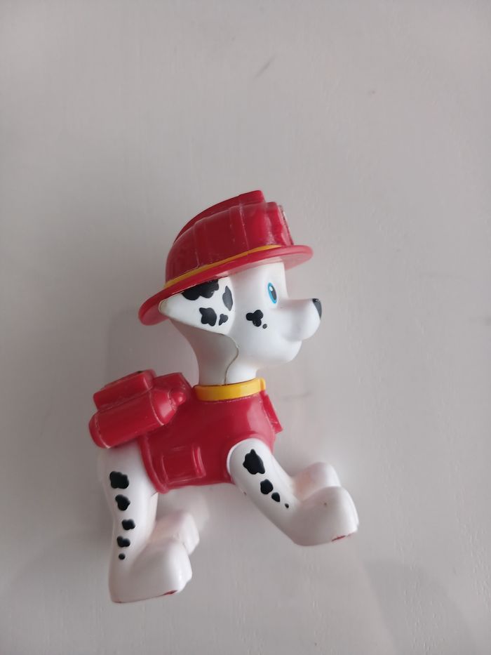 Figurine chien pompier Pat’ Patrouille (Marshall) – bon état - photo numéro 2