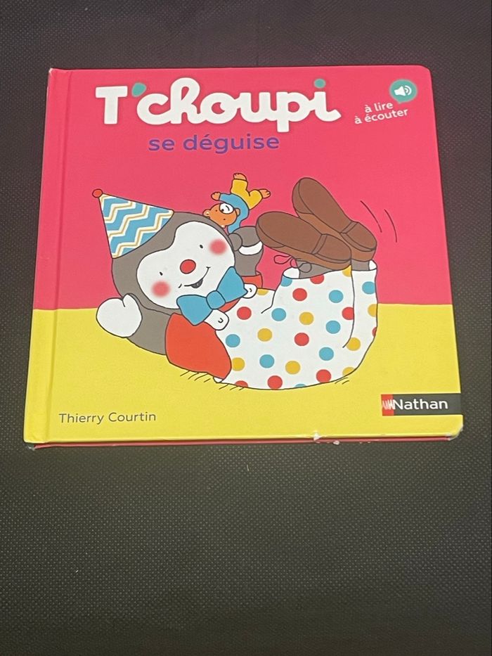 Livre Tchoupi se déguise