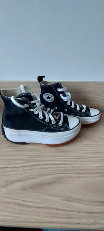 Converses montantes Run Star Hike