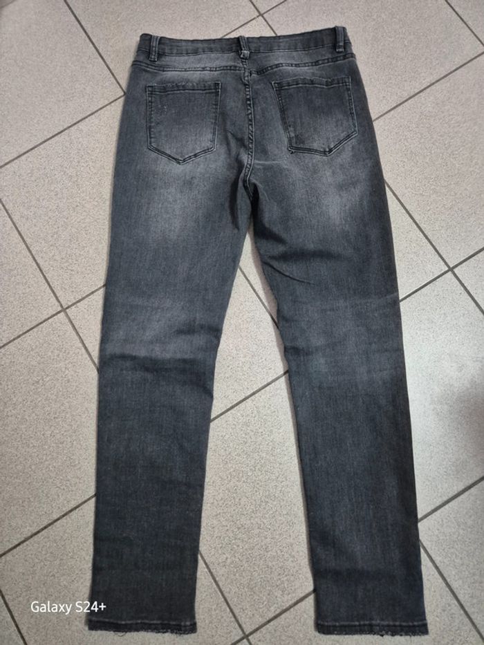Jean femme taille 42 - photo numéro 6