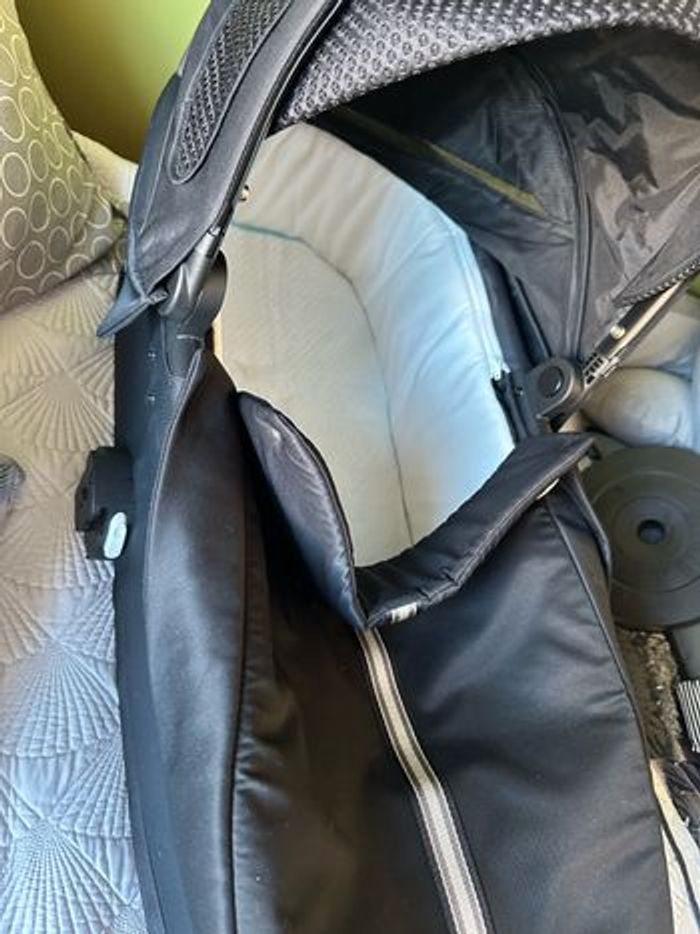 Nacelle cybex cot S avec adaptateur - photo numéro 2
