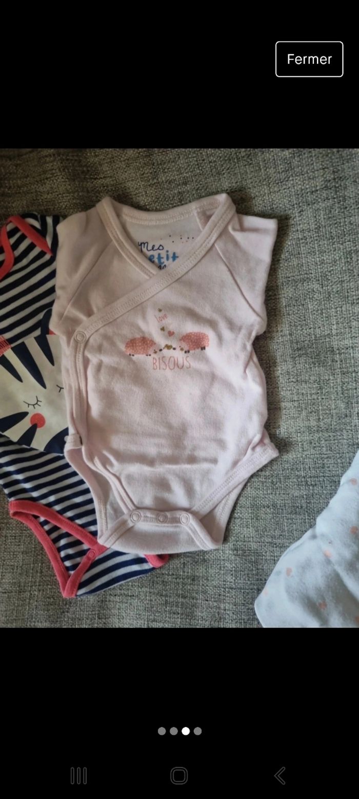 Lot 3 body 1 mois - photo numéro 3