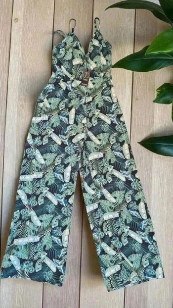 Combinaison pantalon verte  🌹 40 🌹