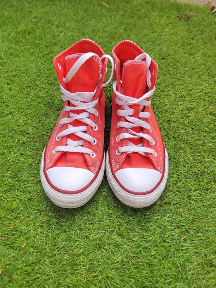 Paire de converse all star taille 35