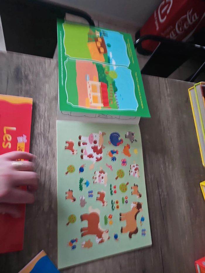 Lot 3 livres je sais tout sur les chiffres les couleurs les vêtements - photo numéro 2