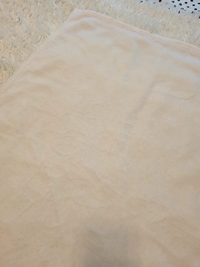 Couverture blanche kimadi - photo numéro 2