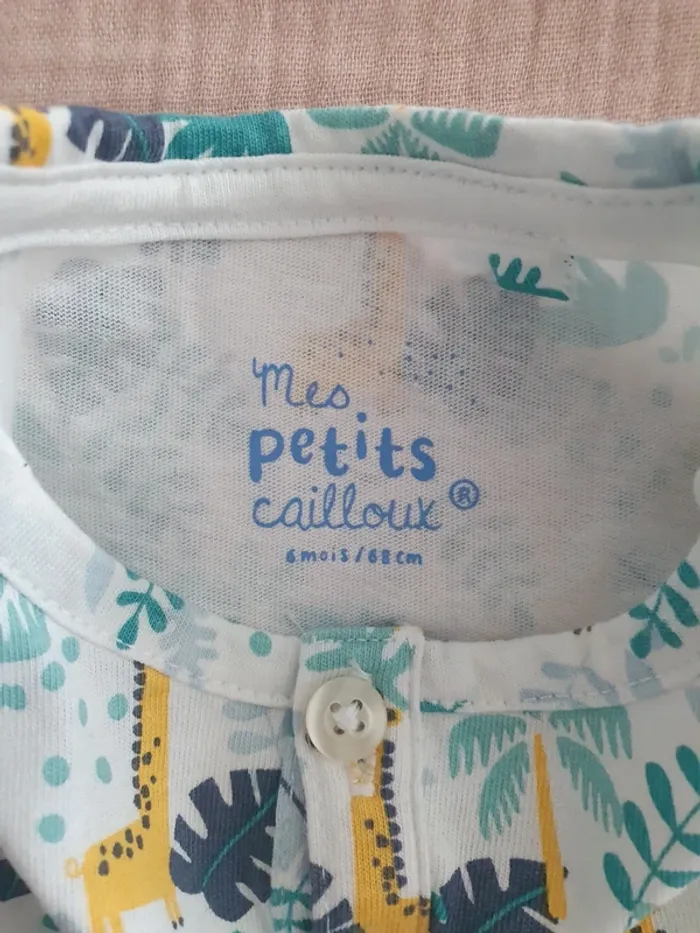 T-shirt et polo 6 mois - photo numéro 3