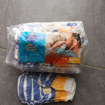Couches de piscine taille M