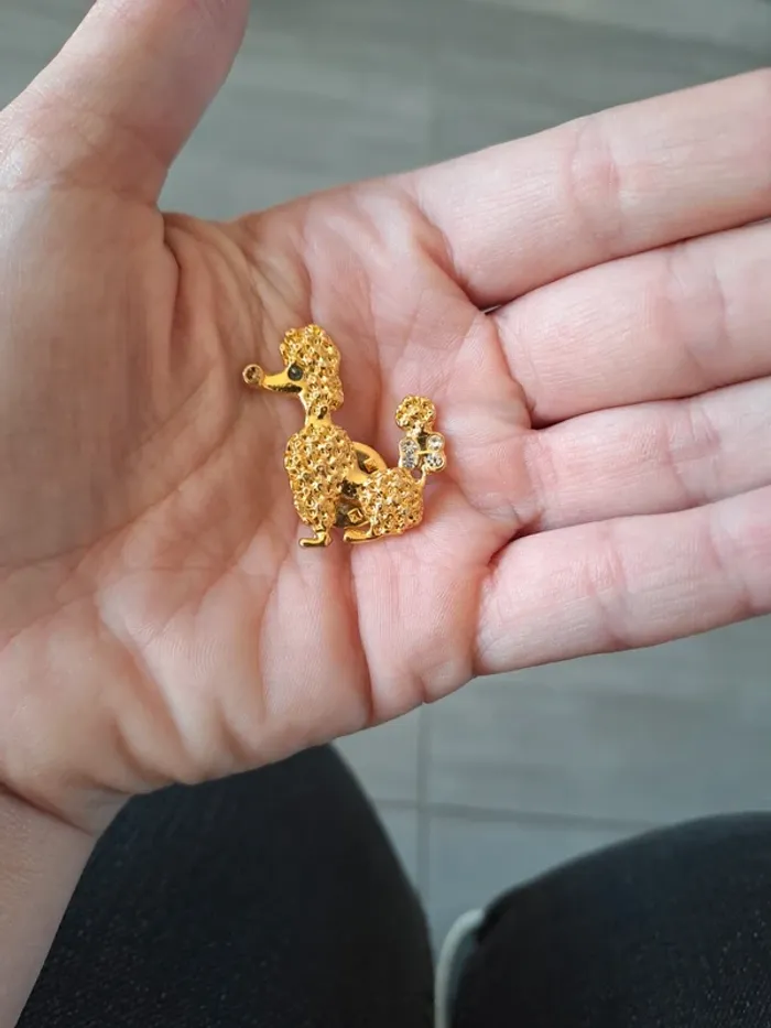 Broche vintage chien Swarovski - photo numéro 2