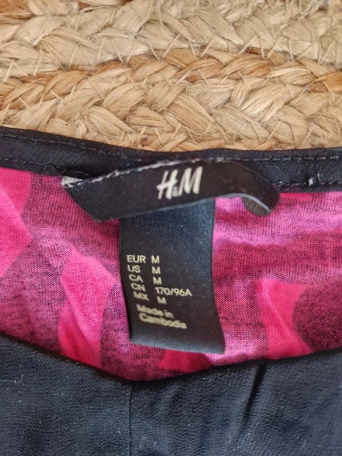 Débardeur/ top à bretelles rose et noir H&M 🌻 Taille M🌻 - photo numéro 2