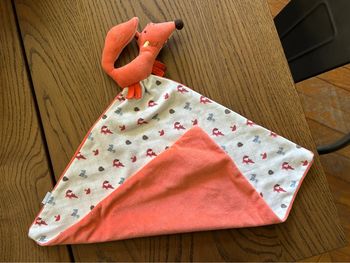 Doudou mouchoir renard vertbaudet