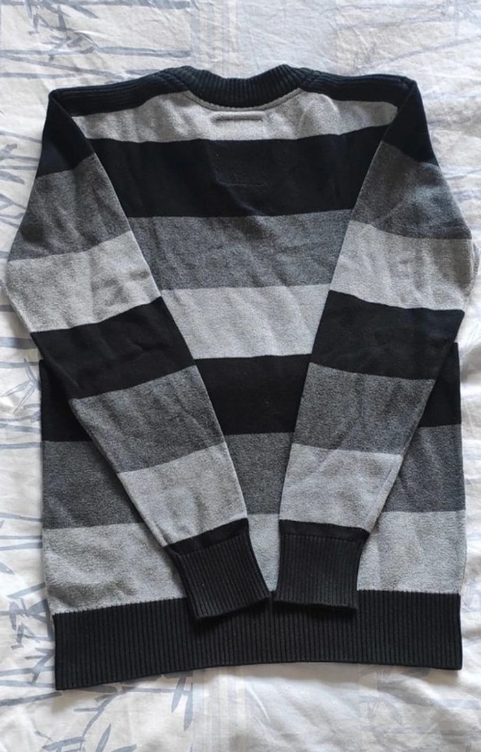 Pull garçon - photo numéro 4