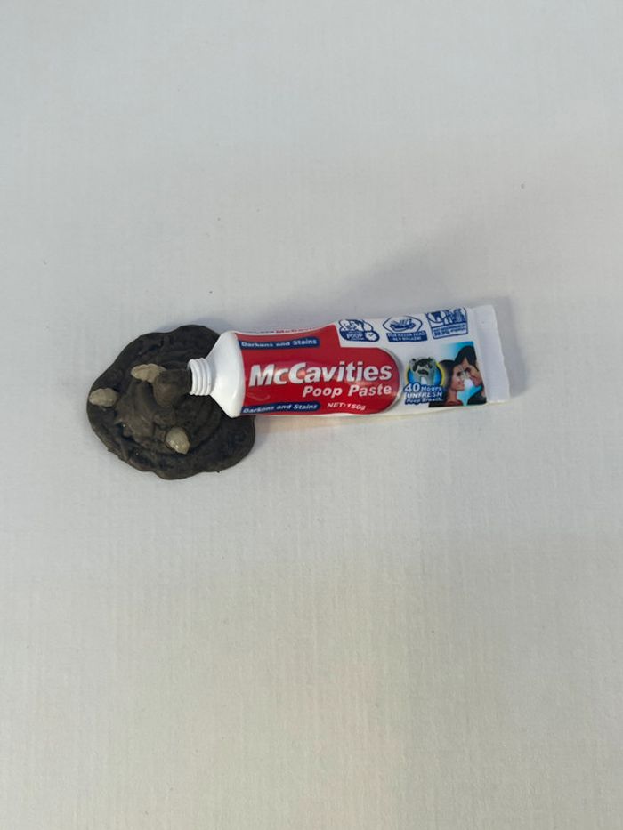 Mega Gross Mini série 1 - McCavities Poop Paste