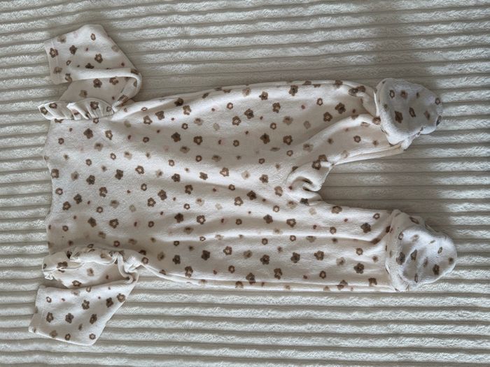 Lot de 2 pyjama - fille - beige et marron - Ochestra - 6 mois - Excellent état - photo numéro 4