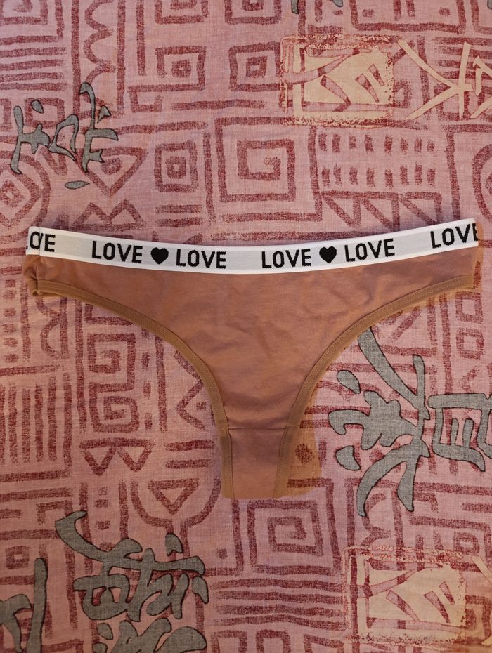 String marron love