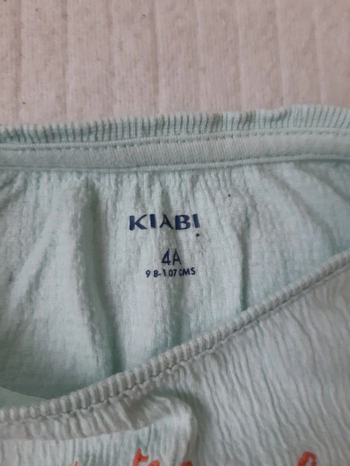 Tenue haut sans manches et short 4 ans - photo numéro 4