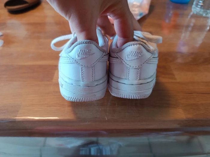 Chaussure basket bébé Nike 21 blanche - photo numéro 5