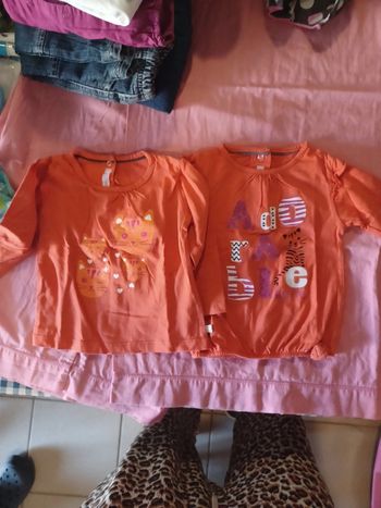 Lot Tee shirt manche longue 12 mois
