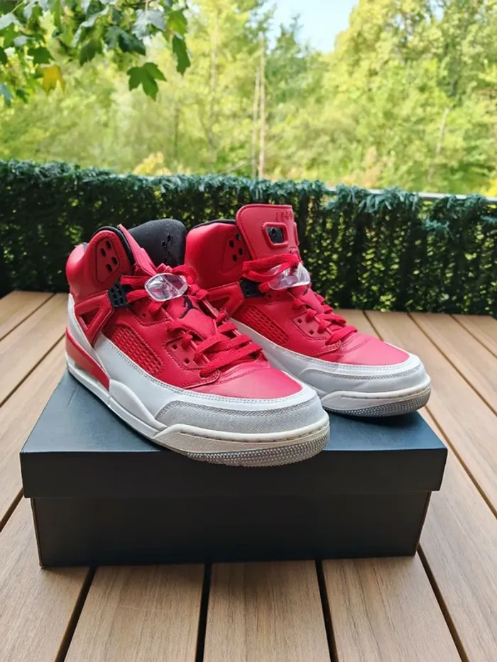 Jordan Max Aura 5 Black University Red 44,5 - photo numéro 3
