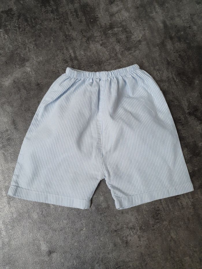Short bébé garcon 12-18 mois environ très bon état - photo numéro 3