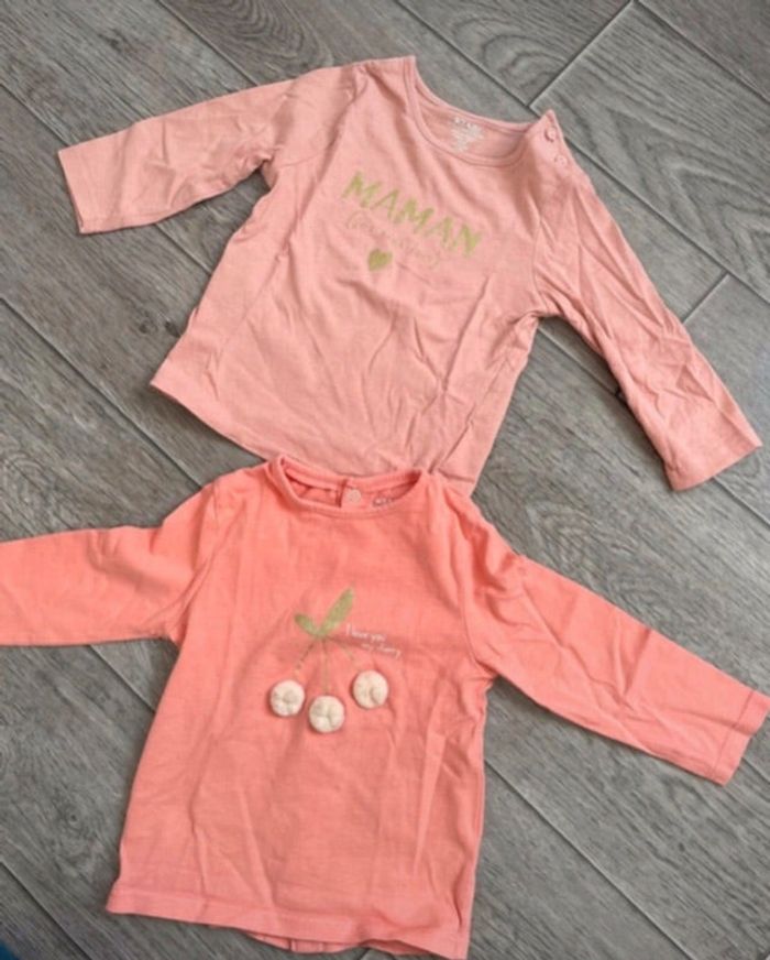 Lot T-shirt manches longues Orange corail kiabi 9 mois