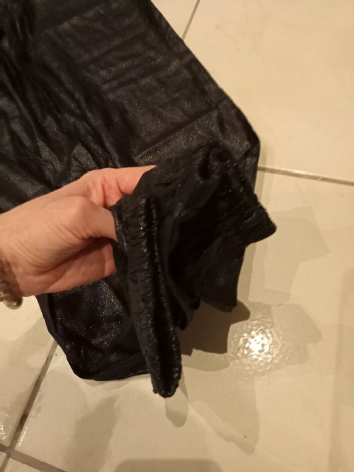 Pantalon noir qui brille pour femme - photo numéro 6