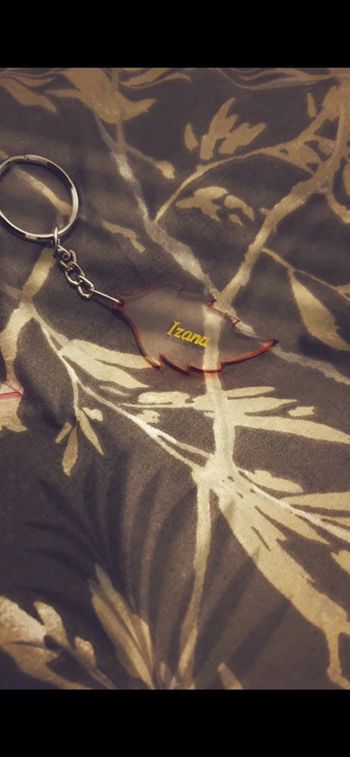 Izana porte-clés personnalisé