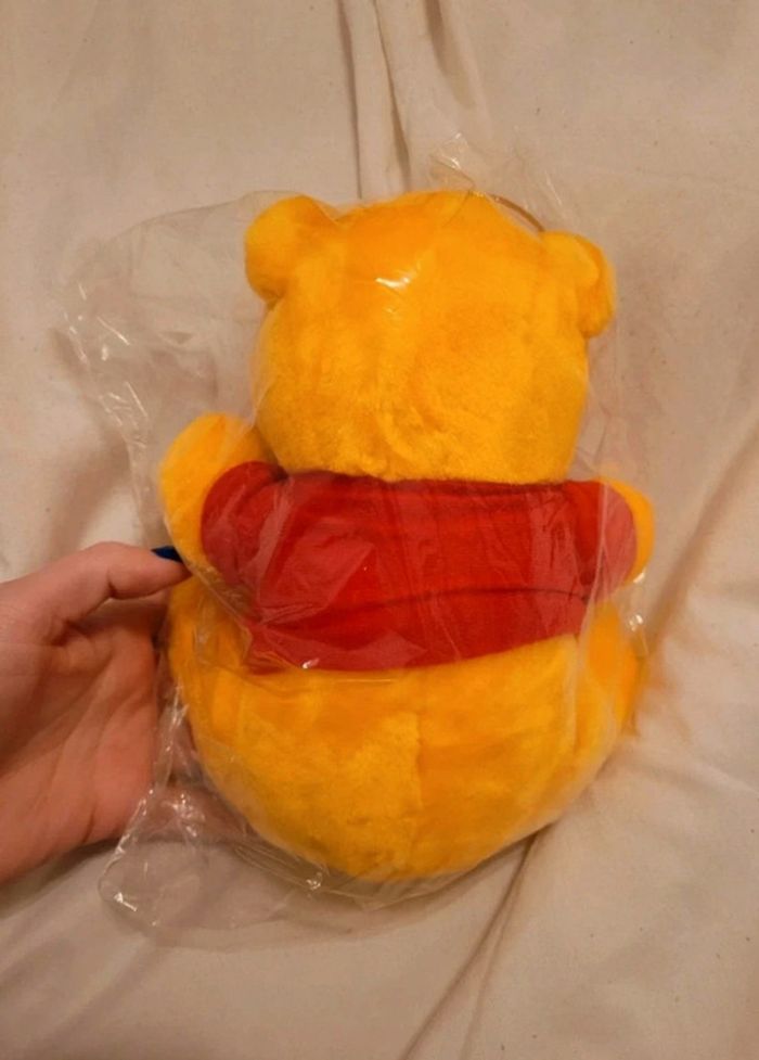 Peluche tigrou déguisé en winnie - photo numéro 4