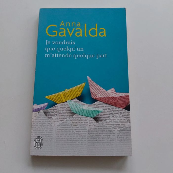 Livre - Je voudrais que quelqu'un m'attende quelque part