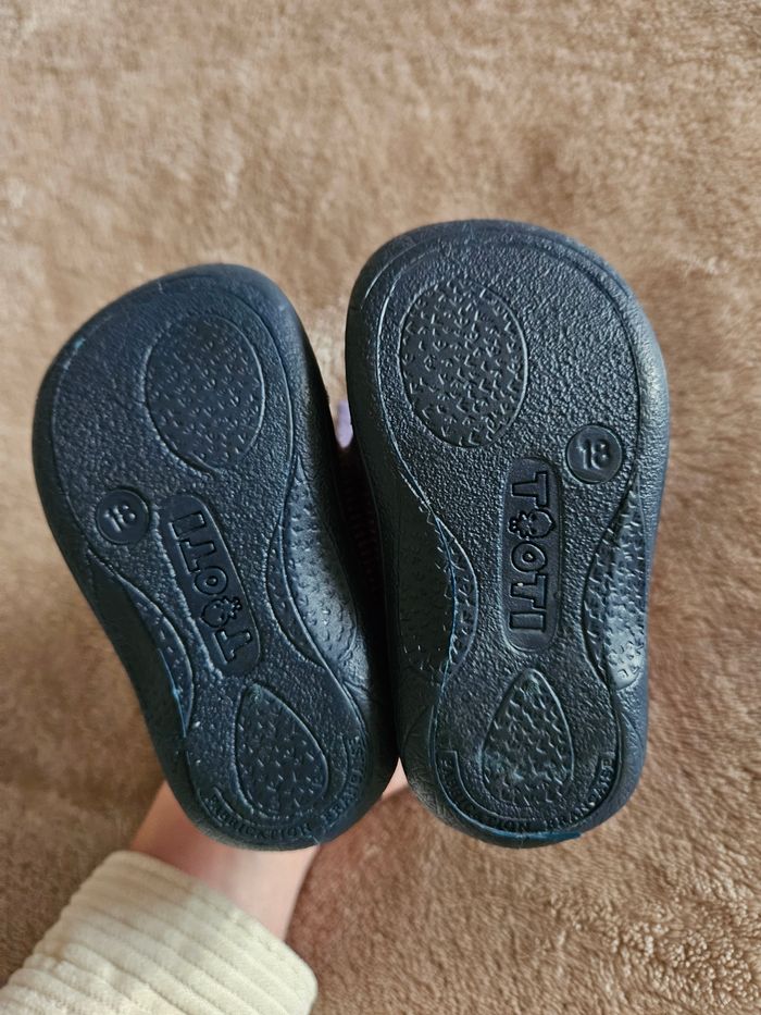 Chausson taille 18 - photo numéro 2