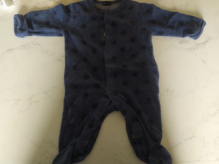 Pyjamas 3 mois - photo numéro 10