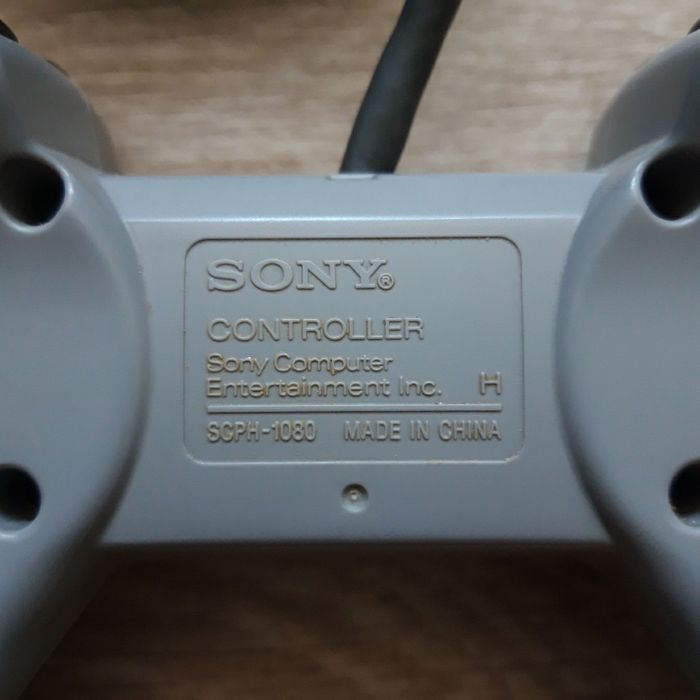 Manette officielle Playstation PS1 SCPH-1080 - photo numéro 3