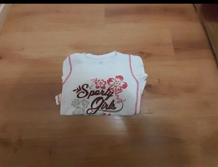 Tee-shirt manche longue fille taille 8 ans - photo numéro 2