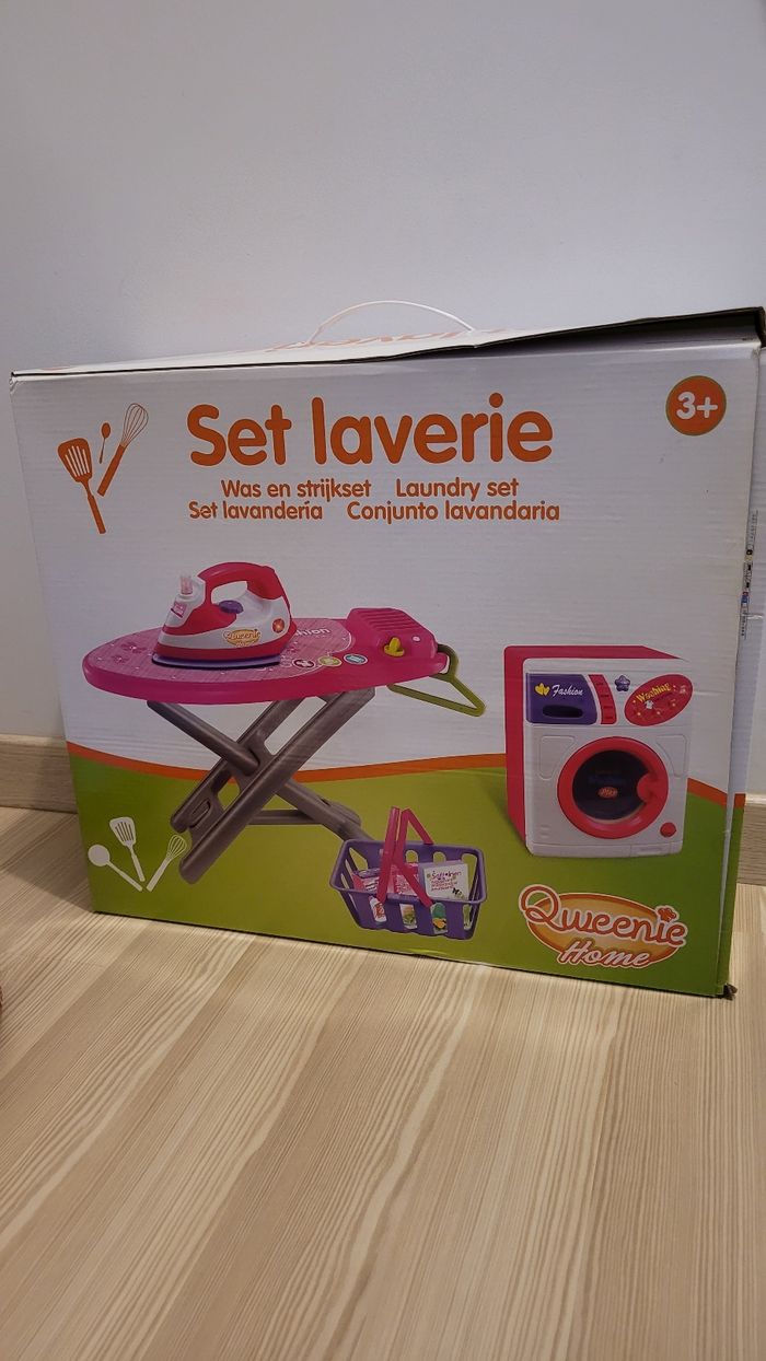 Set de laverie table à repasser et machine à laver - photo numéro 5