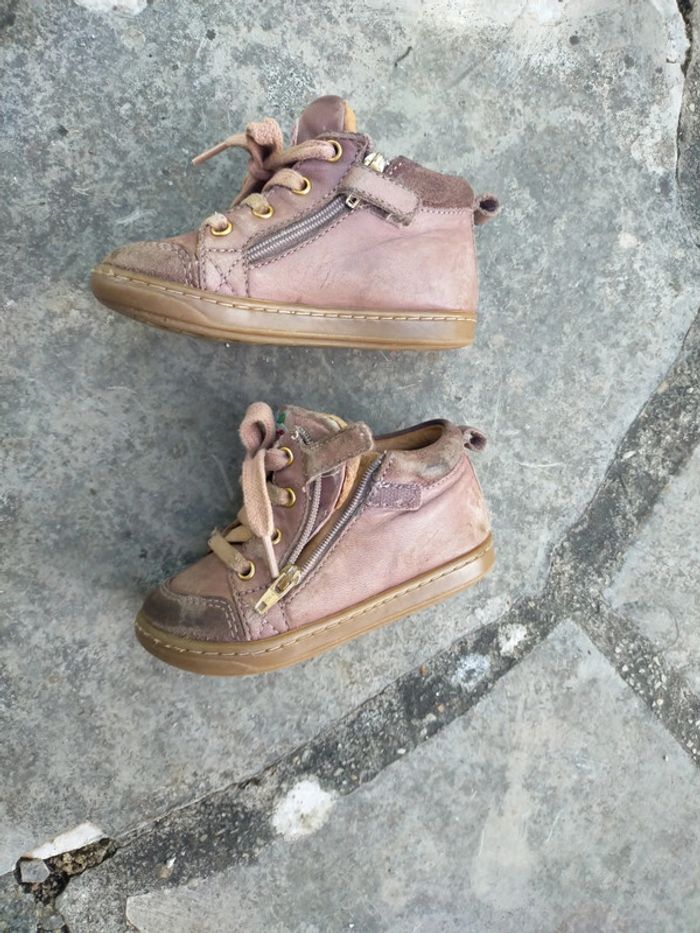 Chaussures en cuir taille 22 - photo numéro 2
