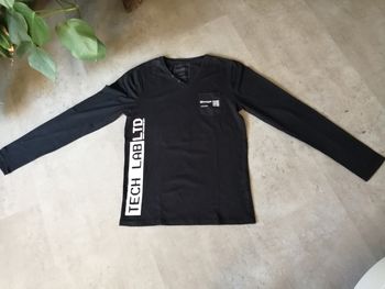 T-shirt manches longues noir col V Taille L Cargo